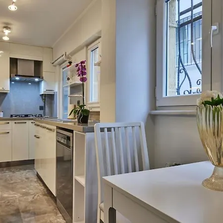 Stunning In Bebek - Manolya8 Κωνσταντινούπολη